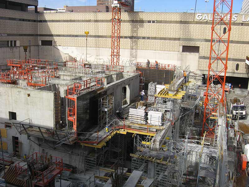 Chantier du centre commercial de la Tour Oxygène, quartier de la Part-Dieu à Lyon. Projet aw-eck, ingénierie du bâtiment - BET structure, économiste
