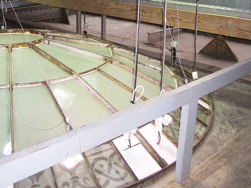 Photo des coulisses de la verrière du musée Adrien Dubouché à Limoges, projet de réhablitation aw-eck : BET TCE