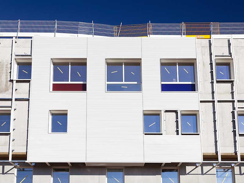 Photo du chantier du pôle de santé du Villeneuvois, vue de la façade extérieure